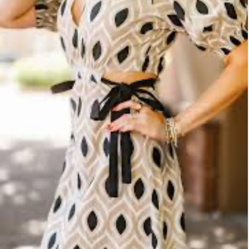 Palermo Elegant Black Khaki and Cream Maxi Dress